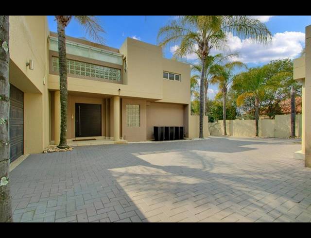 5 BEDROOM PROPERTY TO RENT IN DAINFERN GOLF ESTATE